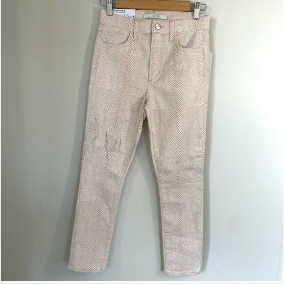 Joe's Jeans Cream Skinny Pants - Picture 5 of 10
